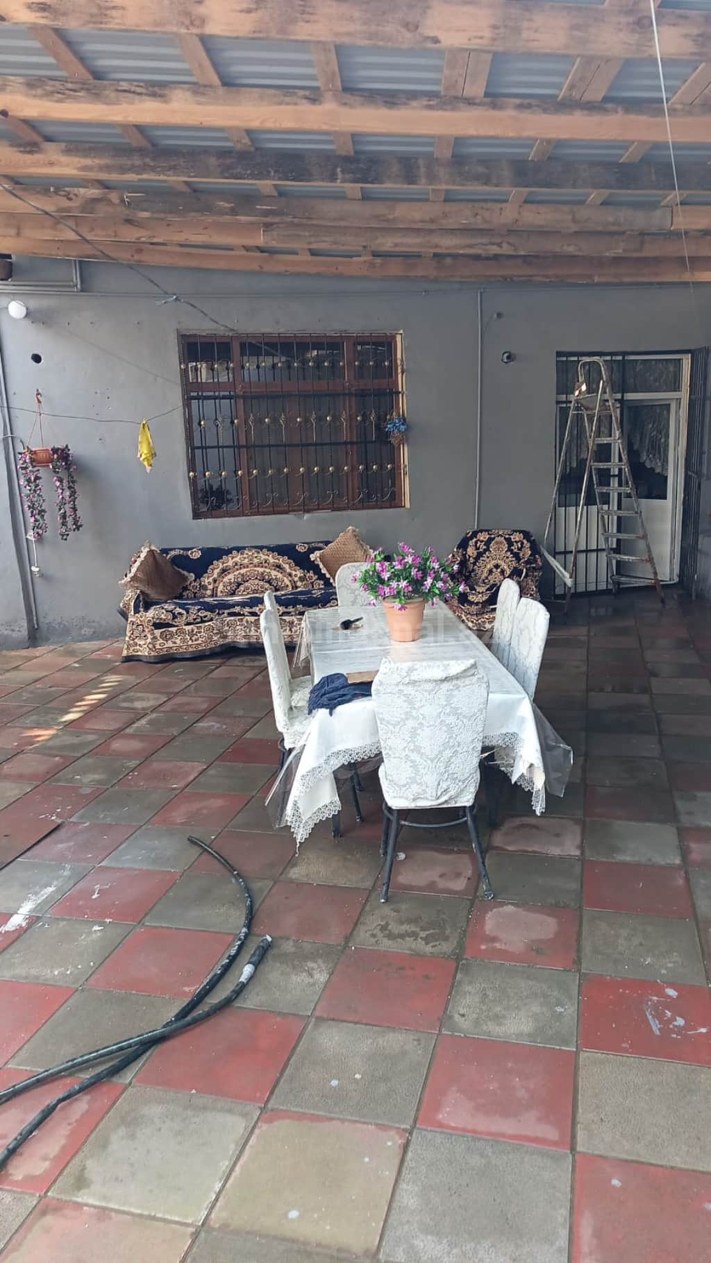 Kirayə həyət evi 